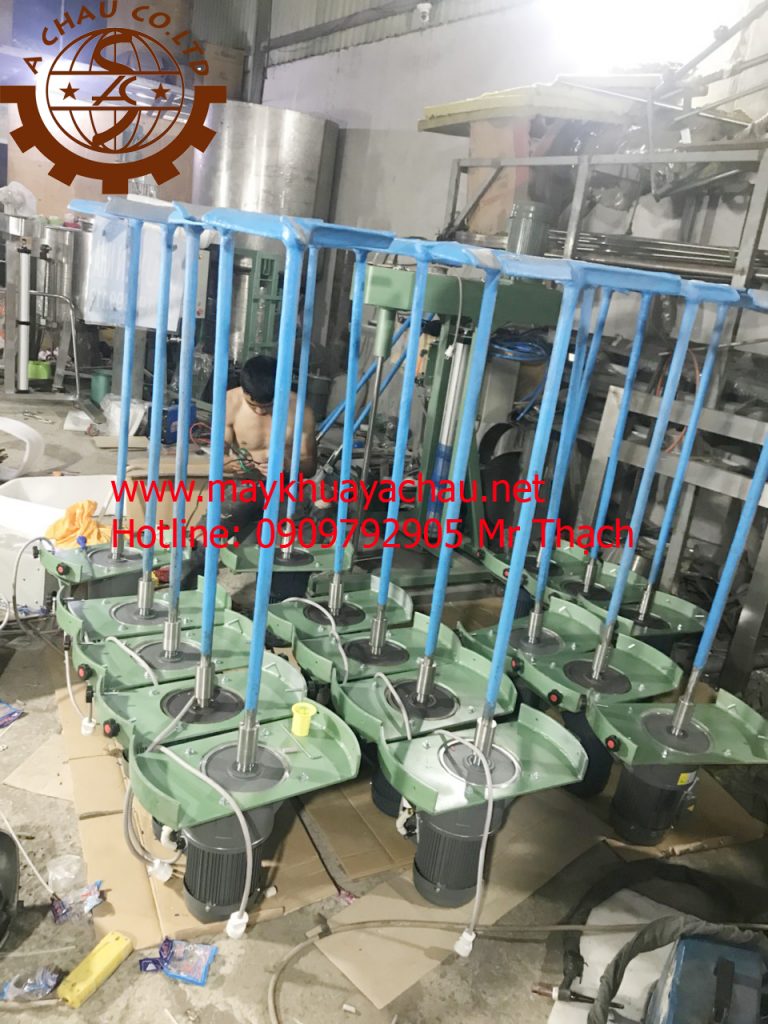 Máy khuấy clo bọc composite