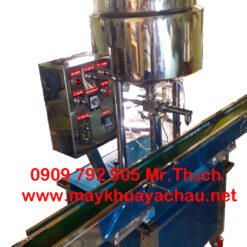 Máy chiết rót một vòi kết hợp khuấy và gia nhiệt có băng tải
