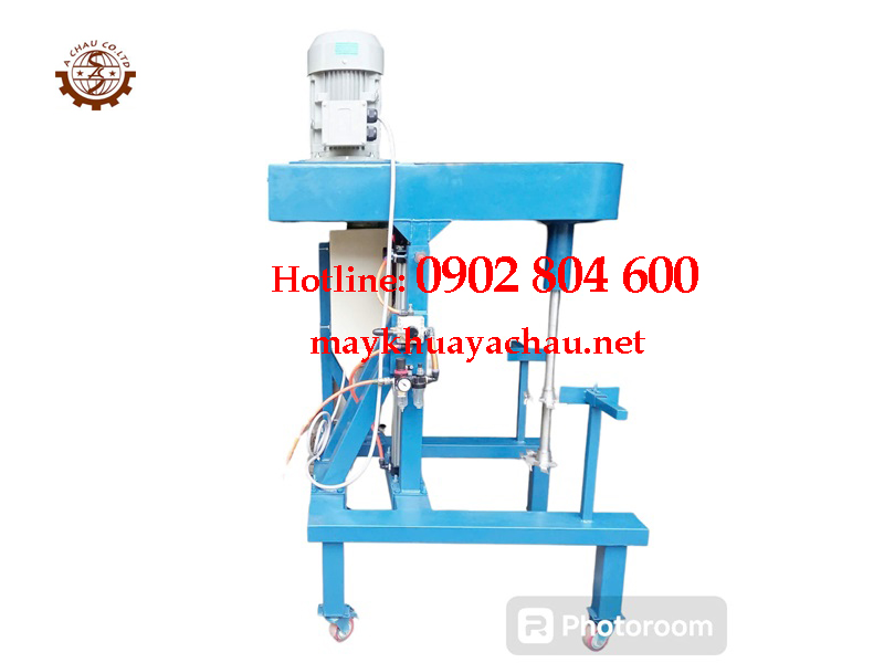 Máy khuấy thuốc trừ sâu