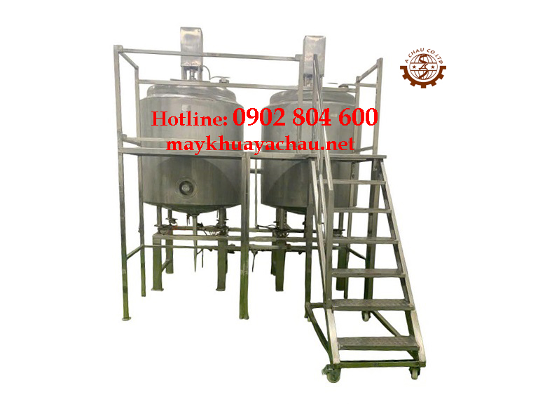 Bồn khuấy trộn gia nhiệt kết hợp sàn thao tác
