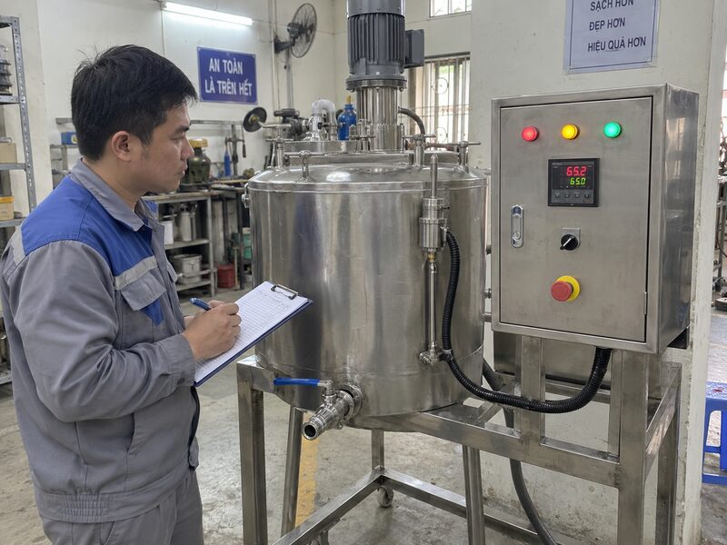 Kiểm tra hệ thống gia nhiệt điện bồn khuấy